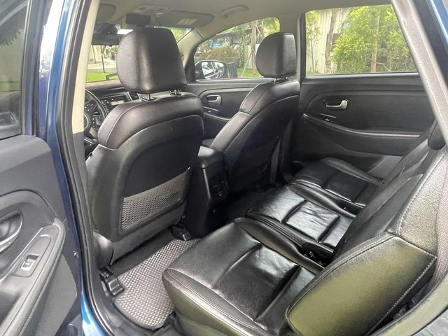 KIA起亞 CARENS  第7張相片