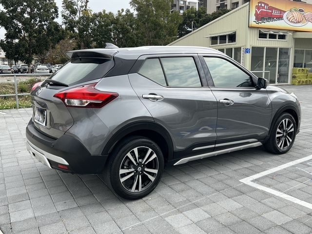 NISSAN日產 KICKS  第2張相片