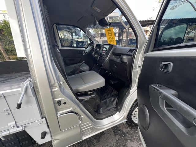 TOYOTA豐田 TOWN ACE  第5張相片