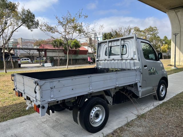 TOYOTA豐田 TOWN ACE  第3張相片