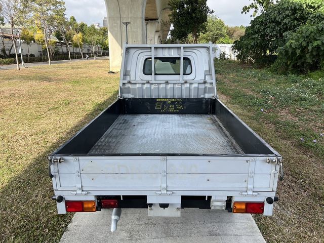 TOYOTA豐田 TOWN ACE  第5張相片