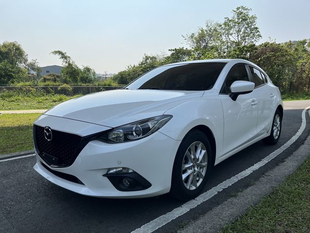 MAZDA馬自達 MAZDA 3  第1張相片