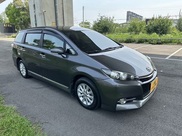 TOYOTA豐田 WISH  第1張相片