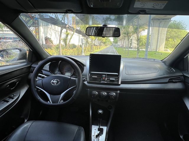 TOYOTA豐田 YARIS  第6張相片