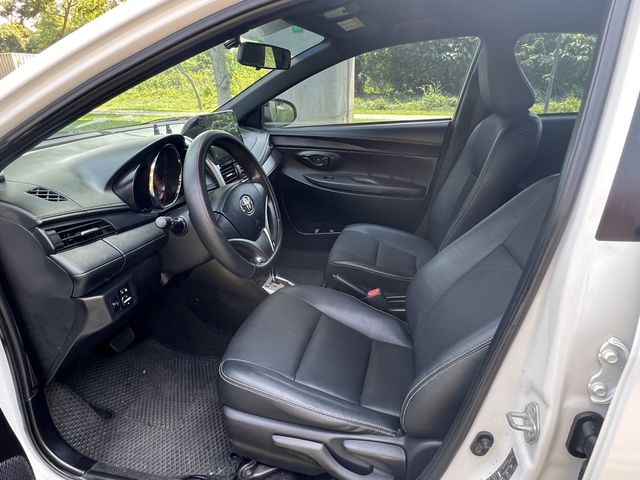 TOYOTA豐田 YARIS  第7張相片