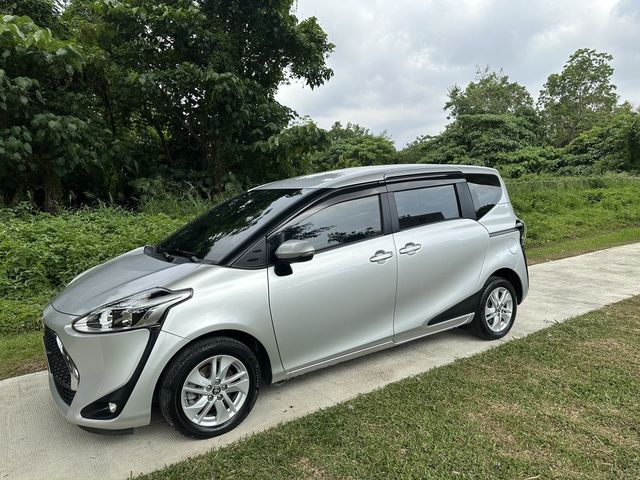 TOYOTA豐田 SIENTA  第1張相片