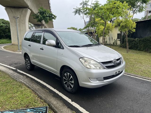 TOYOTA豐田 INNOVA  第1張相片