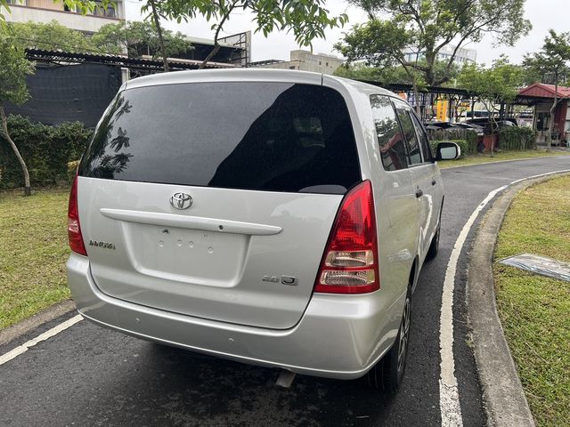 TOYOTA豐田 INNOVA  第4張相片