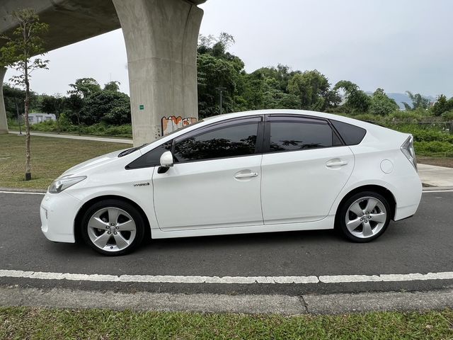 TOYOTA豐田 PRIUS  第1張相片