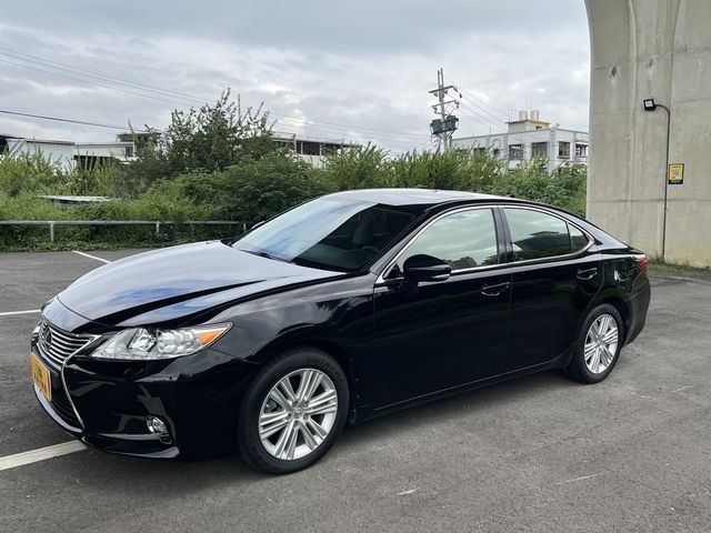 LEXUS凌志 ES250  第1張相片