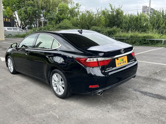 LEXUS凌志 ES250  第5張相片