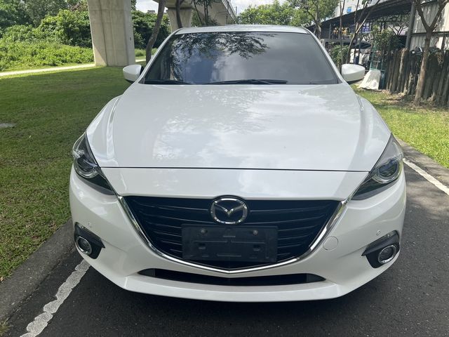 MAZDA馬自達 MAZDA 3  第2張相片