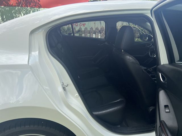 MAZDA馬自達 MAZDA 3  第5張相片