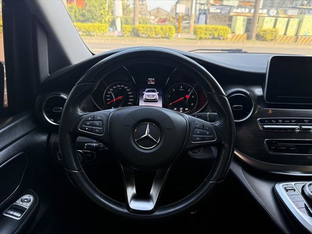 Mercedes-Benz/賓士 V220d  第7張相片