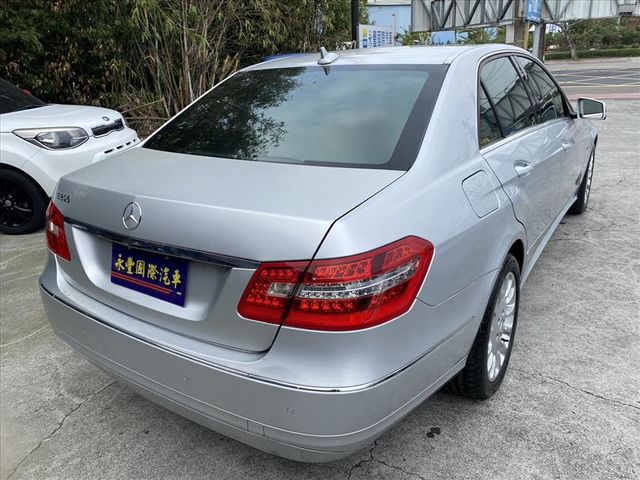 Mercedes-Benz/賓士 E-CLASS  第5張相片