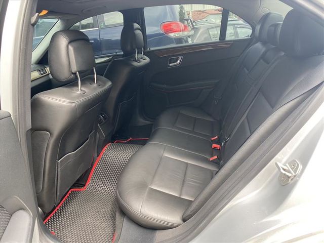Mercedes-Benz/賓士 E-CLASS  第9張相片
