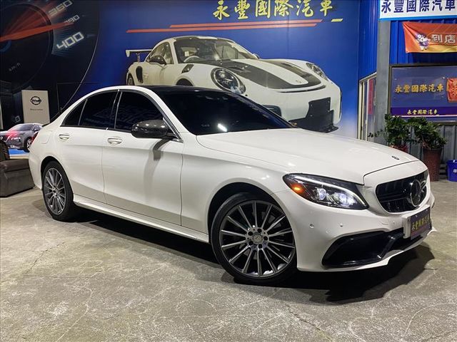 Mercedes-Benz/賓士 C300  第1張相片