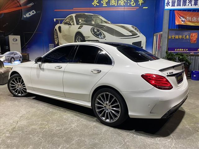 Mercedes-Benz/賓士 C300  第2張相片