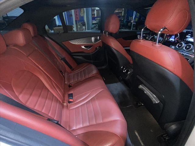 Mercedes-Benz/賓士 C300  第11張相片