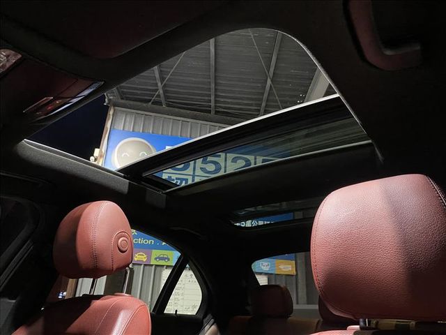 Mercedes-Benz/賓士 C300  第24張相片