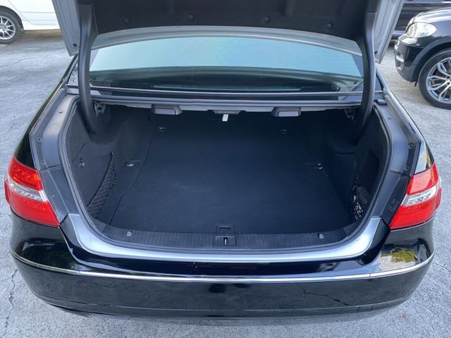 Mercedes-Benz/賓士 E-CLASS  第26張相片