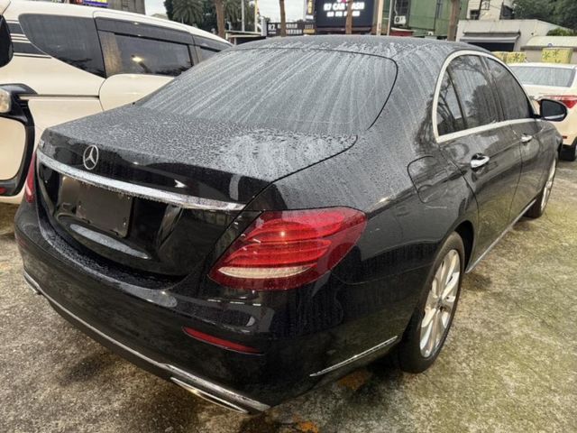 Mercedes-Benz/賓士 E-CLASS  第3張相片