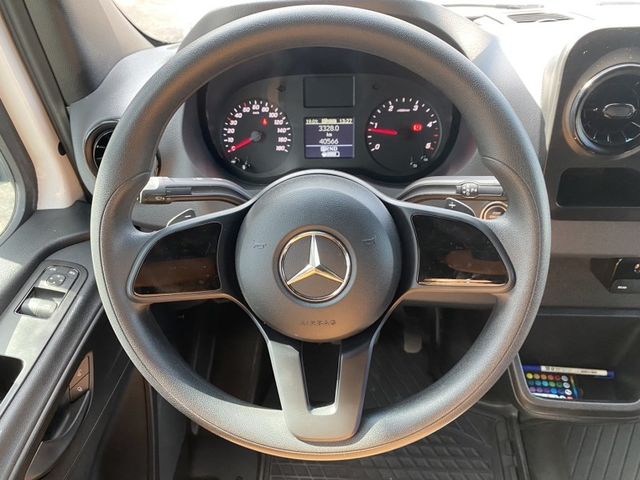 Mercedes-Benz/賓士 Sprinter   第10張相片