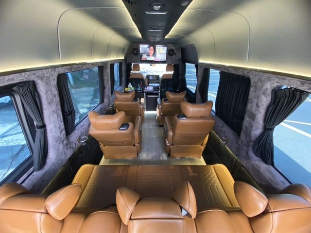 Mercedes-Benz/賓士 Sprinter   第19張相片