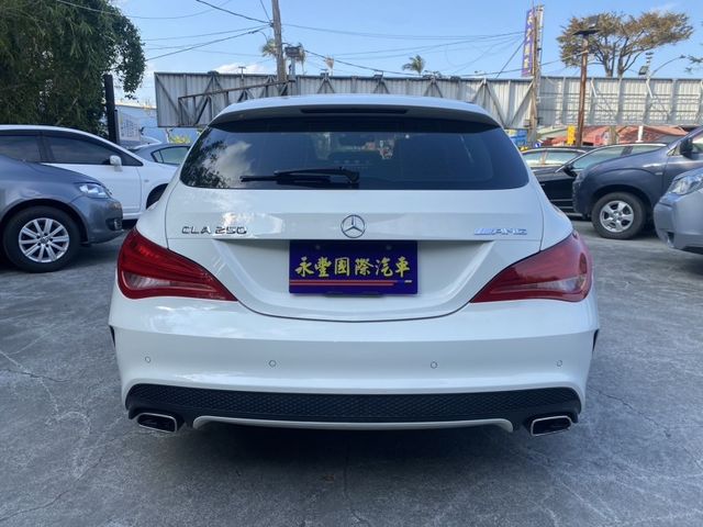 Mercedes-Benz/賓士 CLA250  第6張相片