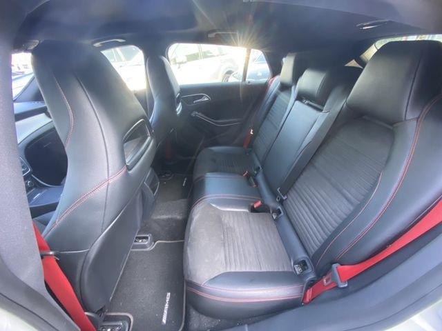 Mercedes-Benz/賓士 CLA250  第8張相片