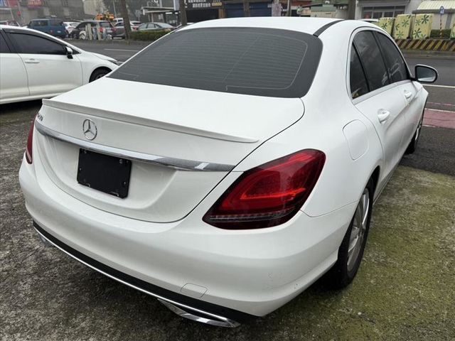 Mercedes-Benz/賓士 C200  第4張相片