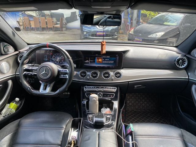 Mercedes-Benz/賓士 E-CLASS  第11張相片