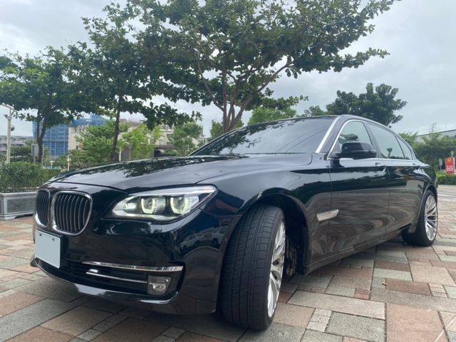 BMW/ 寶馬 ActiveHybrid 7L  第2張相片