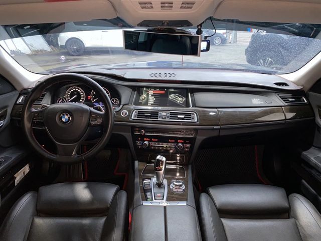 BMW/ 寶馬 ActiveHybrid 7L  第7張相片