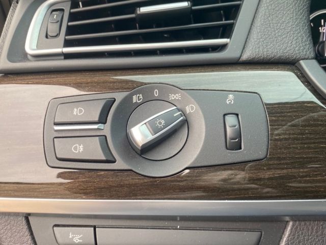BMW/ 寶馬 ActiveHybrid 7L  第13張相片