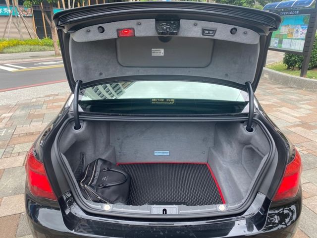 BMW/ 寶馬 ActiveHybrid 7L  第17張相片
