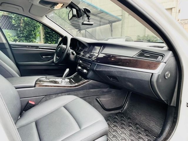 BMW/ 寶馬 520d  第4張相片