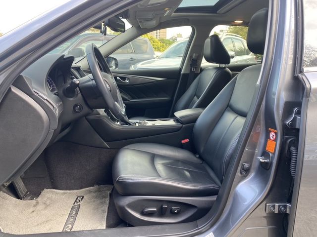 Infiniti Q50  第7張相片