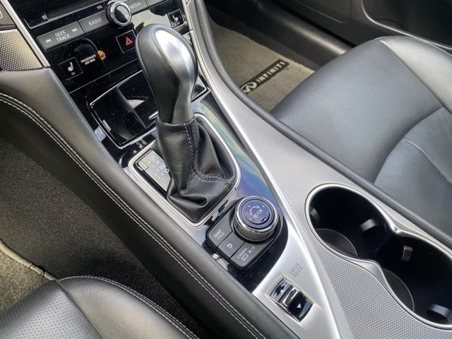 Infiniti Q50  第17張相片