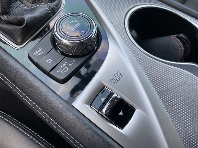 Infiniti Q50  第18張相片