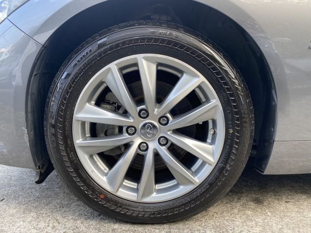 Infiniti Q50  第33張相片