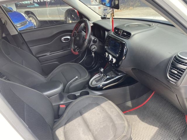 Kia Soul  第6張相片