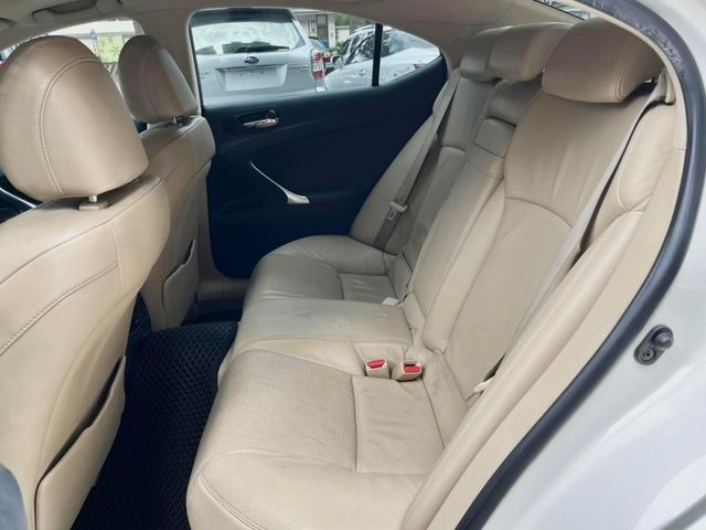 Lexus IS  第5張相片