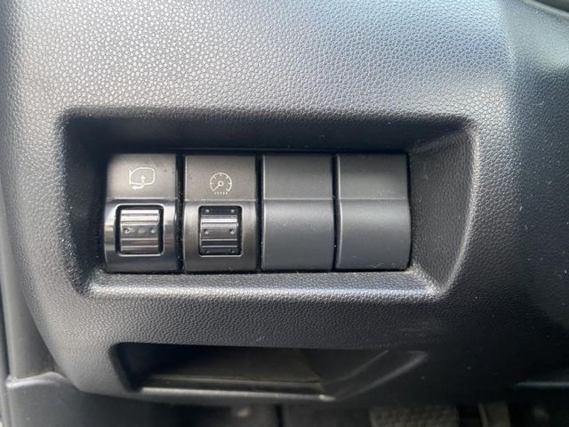 Mazda Mazda3  第16張相片