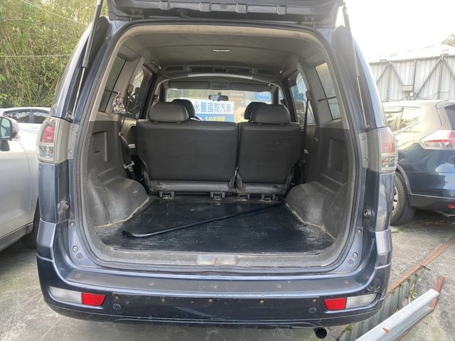 Mitsubishi Zinger  第8張相片