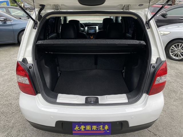 Nissan Livina  第13張相片