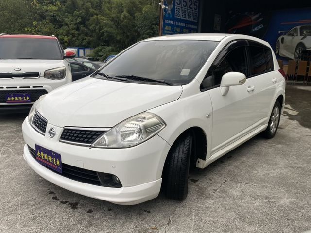 Nissan Tiida  第2張相片