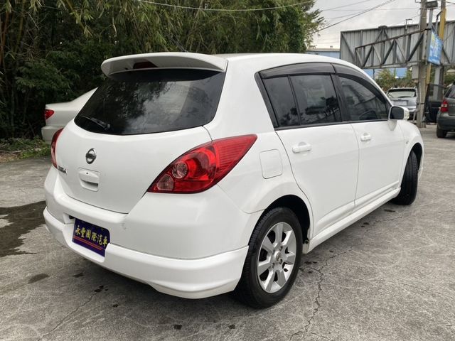 Nissan Tiida  第4張相片