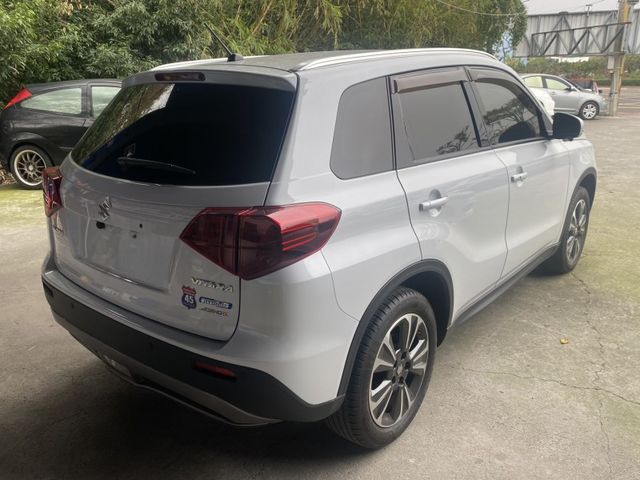 Suzuki Vitara  第4張相片
