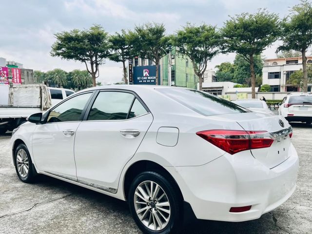 Toyota ALTIS  第2張相片